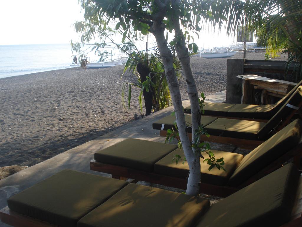 Bulih Beach Bungalows Амед Екстер'єр фото