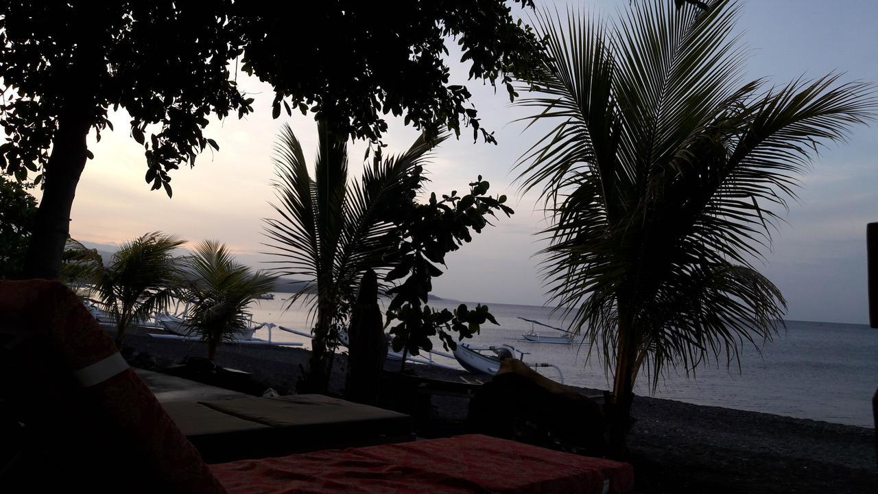 Bulih Beach Bungalows Амед Екстер'єр фото